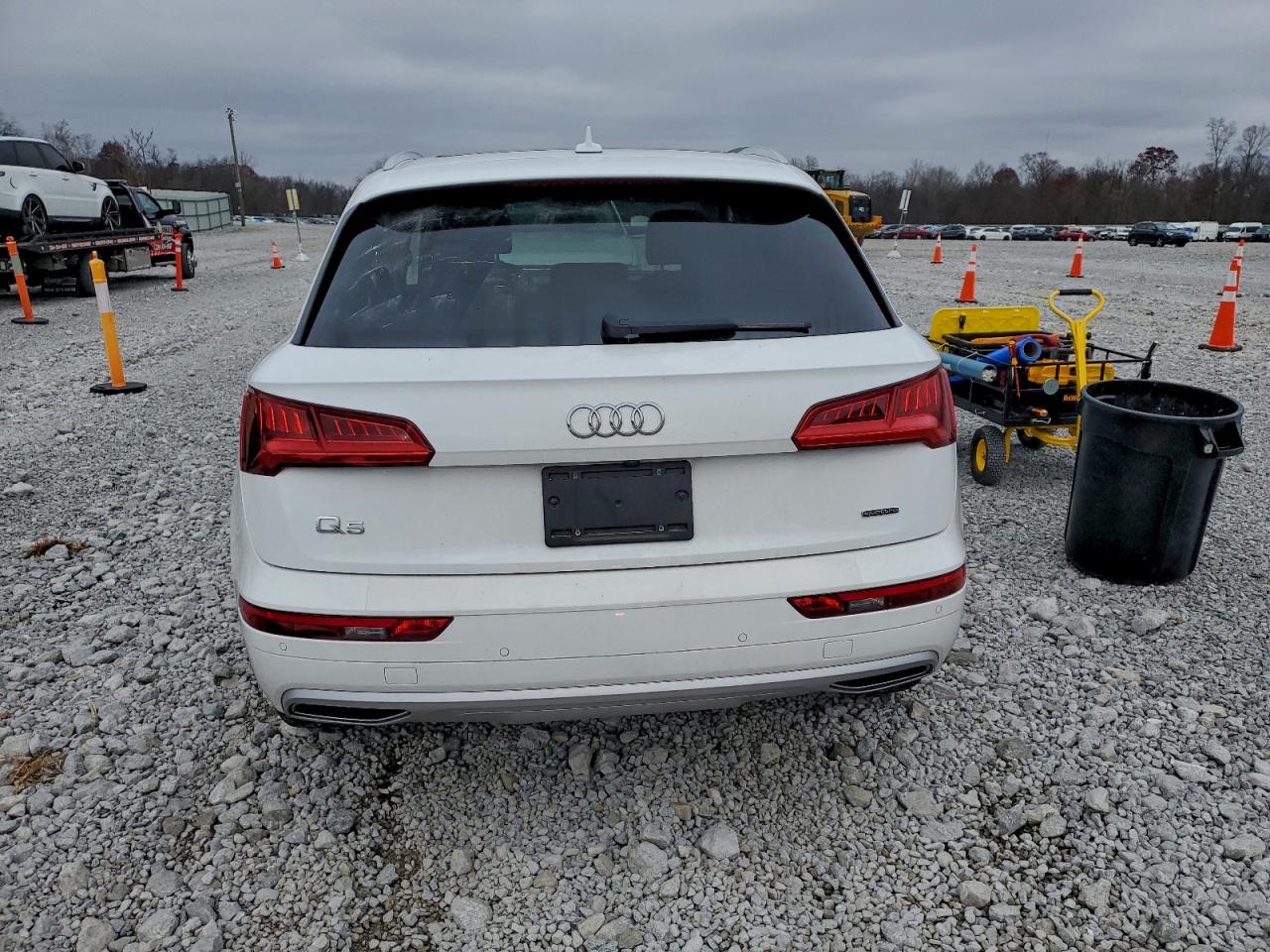 2020 Audi Q5 Premium VIN: WA1ANAFY2L2080493 Lot: 93948435