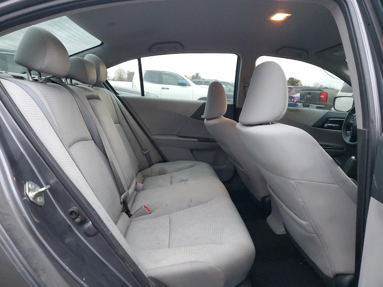 2017 Honda Accord Lx VIN: 1HGCR2F3XHA076882 Lot: 91652455