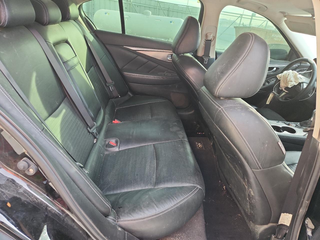 2015 Infiniti Q50 Base VIN: JN1BV7AR2FM392645 Lot: 85959495