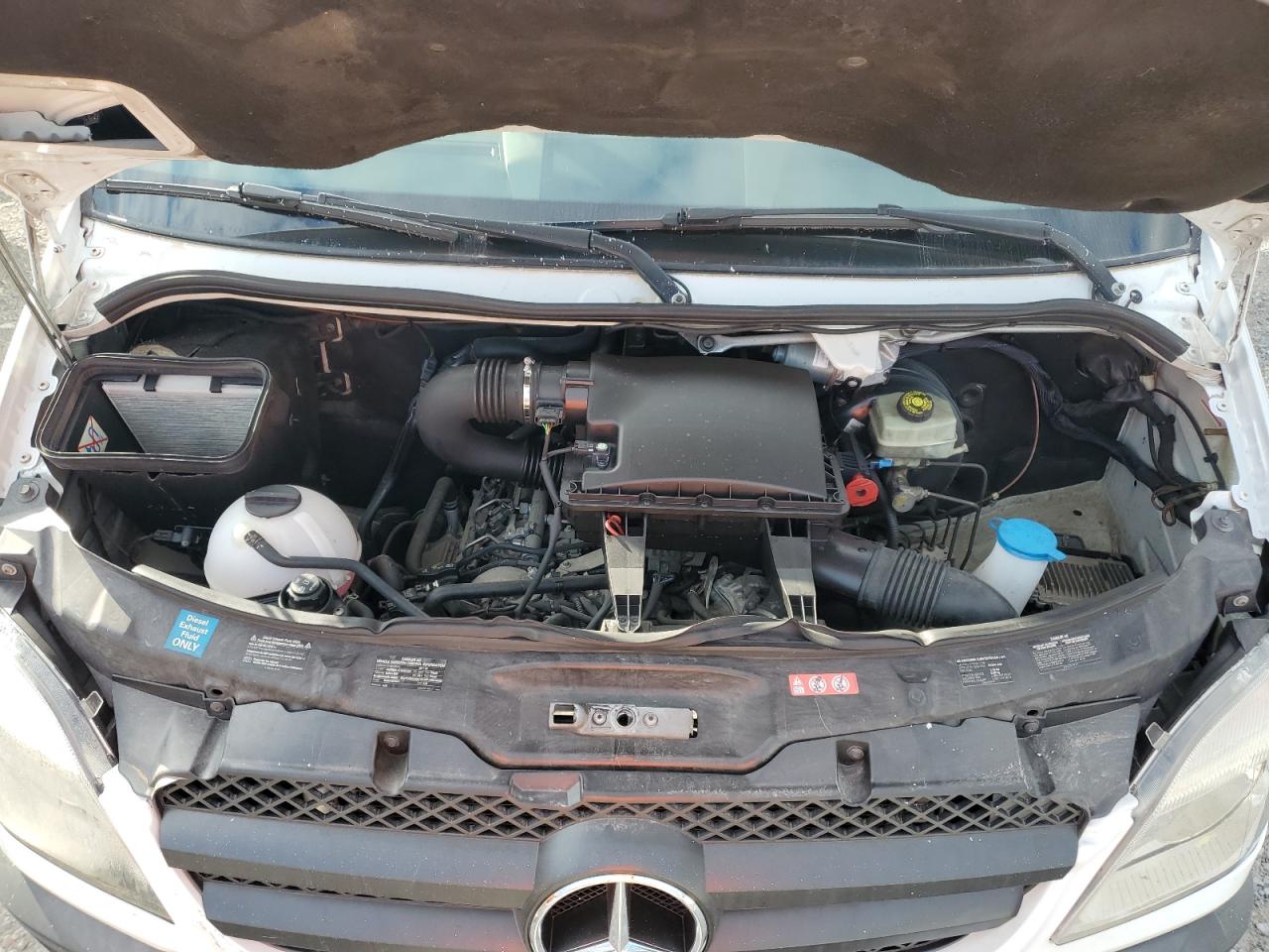 2011 Mercedes Benz Sprinter Delivery Van VIN: WD3PE8CB5B5574203 Lot: 92636315