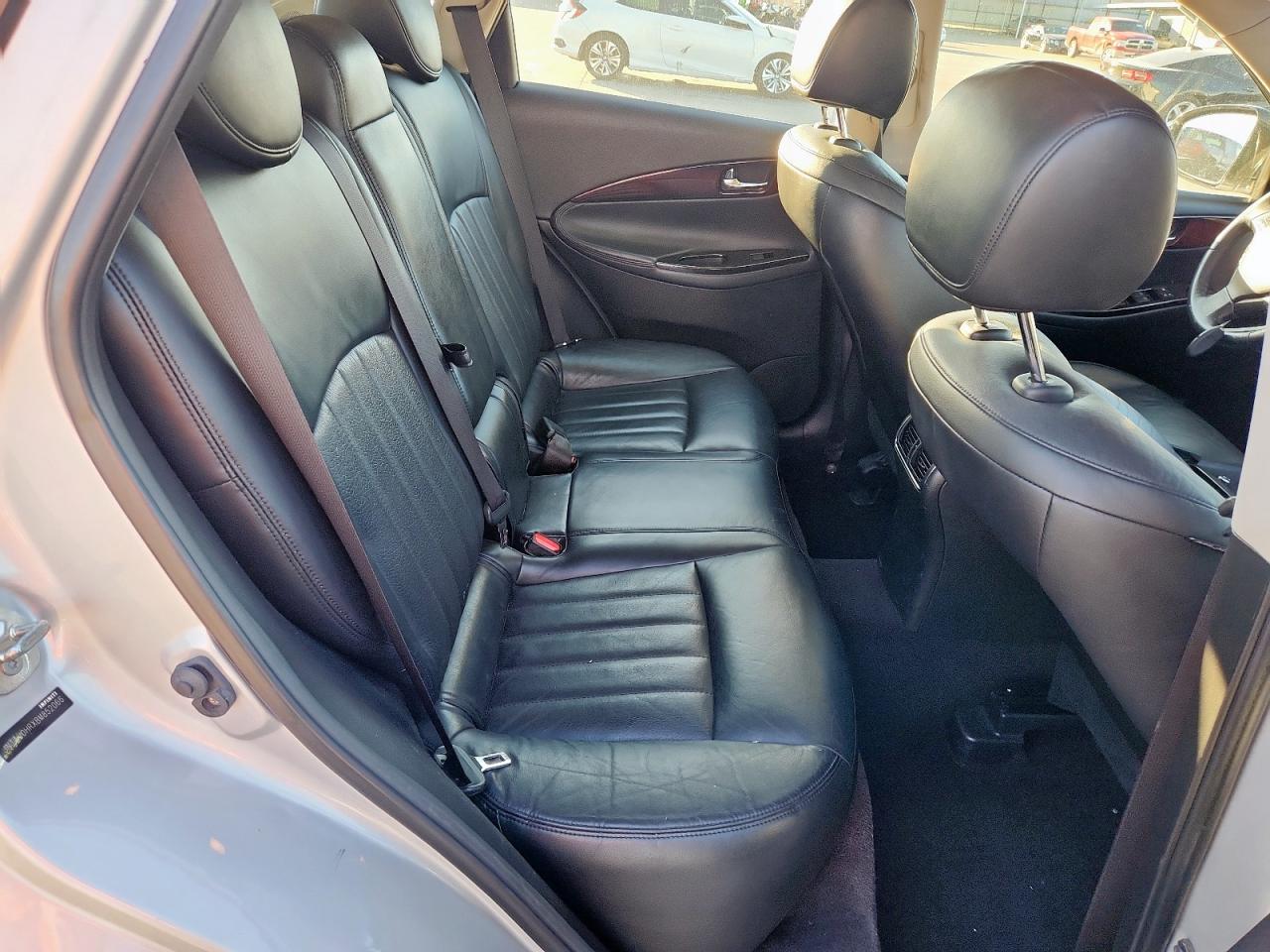 2011 Infiniti Ex35 Base VIN: JN1AJ0HRXBM852066 Lot: 91412495