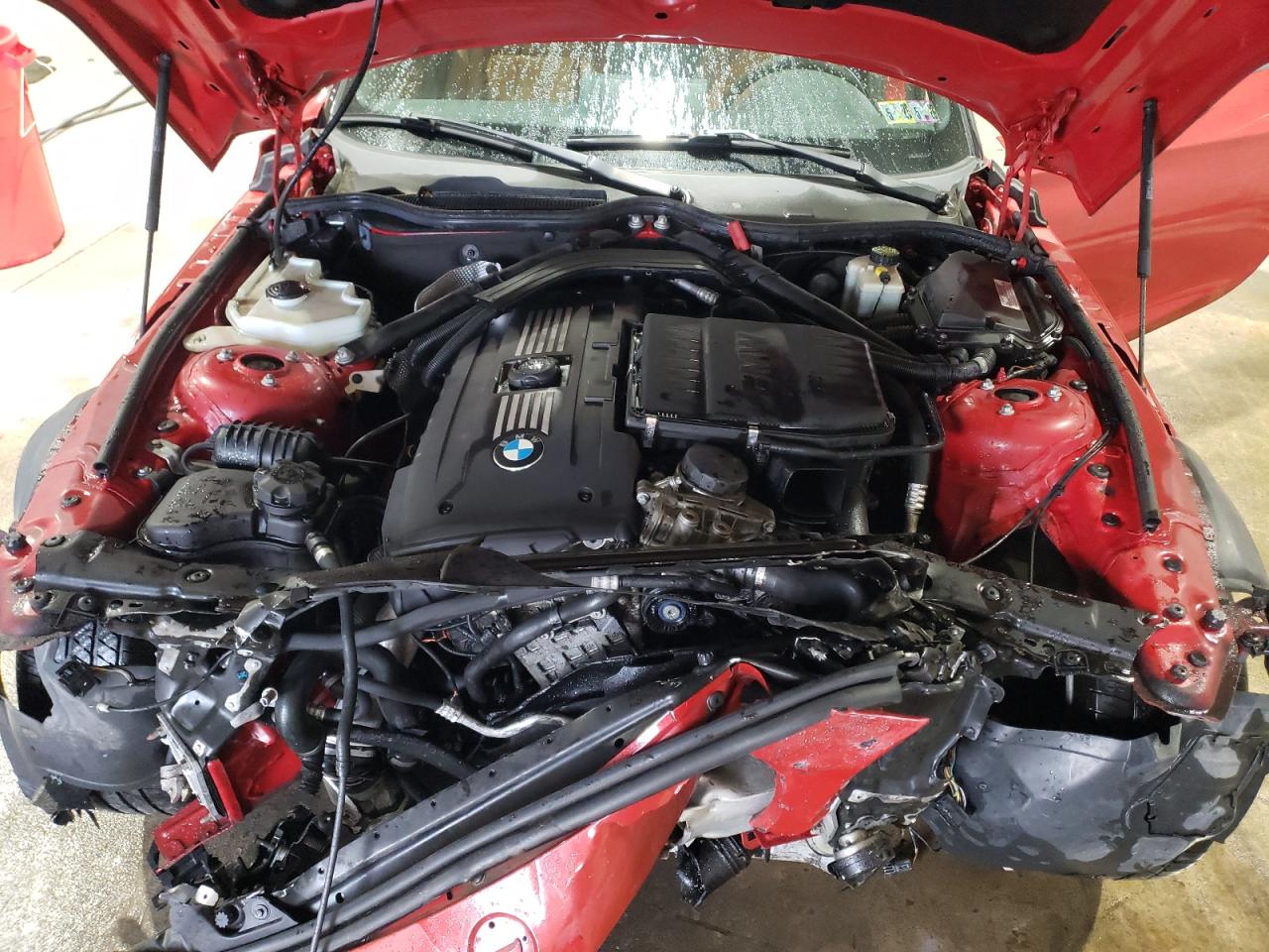 2013 BMW Z4 Sdrive35I VIN: WBALM7C52DE385245 Lot: 91818645