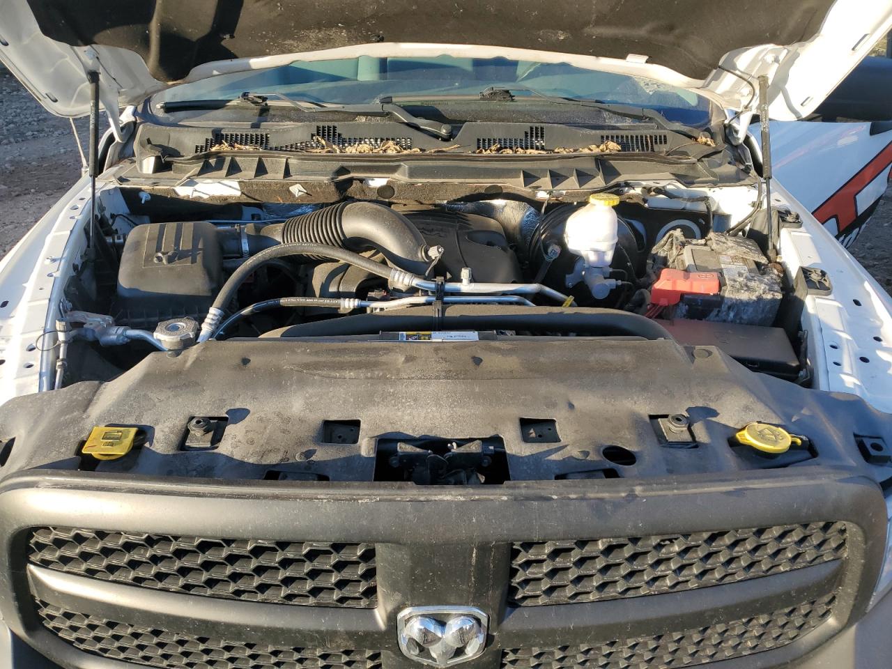 2019 Ram 1500 Classic Tradesman VIN: 3C6JR6DT1KG555188 Lot: 92190165