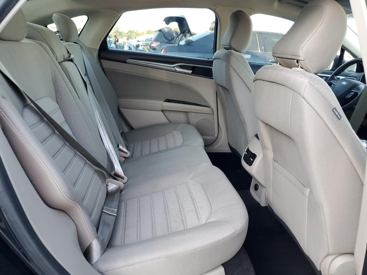 2020 Ford Fusion Se VIN: 3FA6P0HD9LR104073 Lot: 92117845