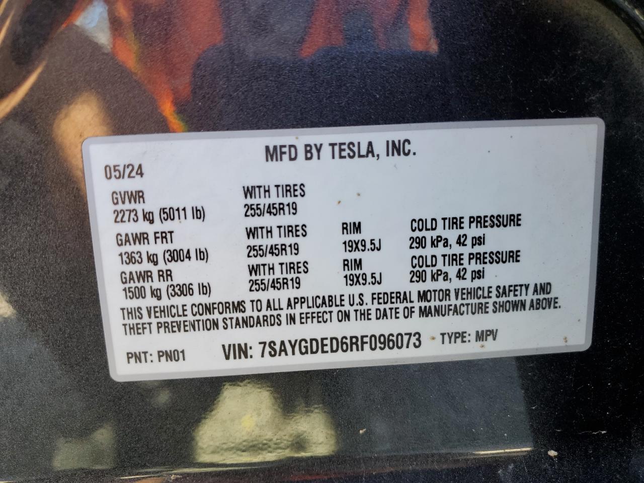 2024 Tesla Model Y VIN: 7SAYGDED6RF096073 Lot: 90845895