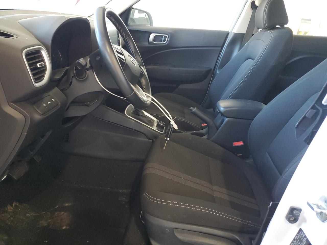 2022 Hyundai Venue Sel VIN: KMHRC8A38NU176554 Lot: 91612085