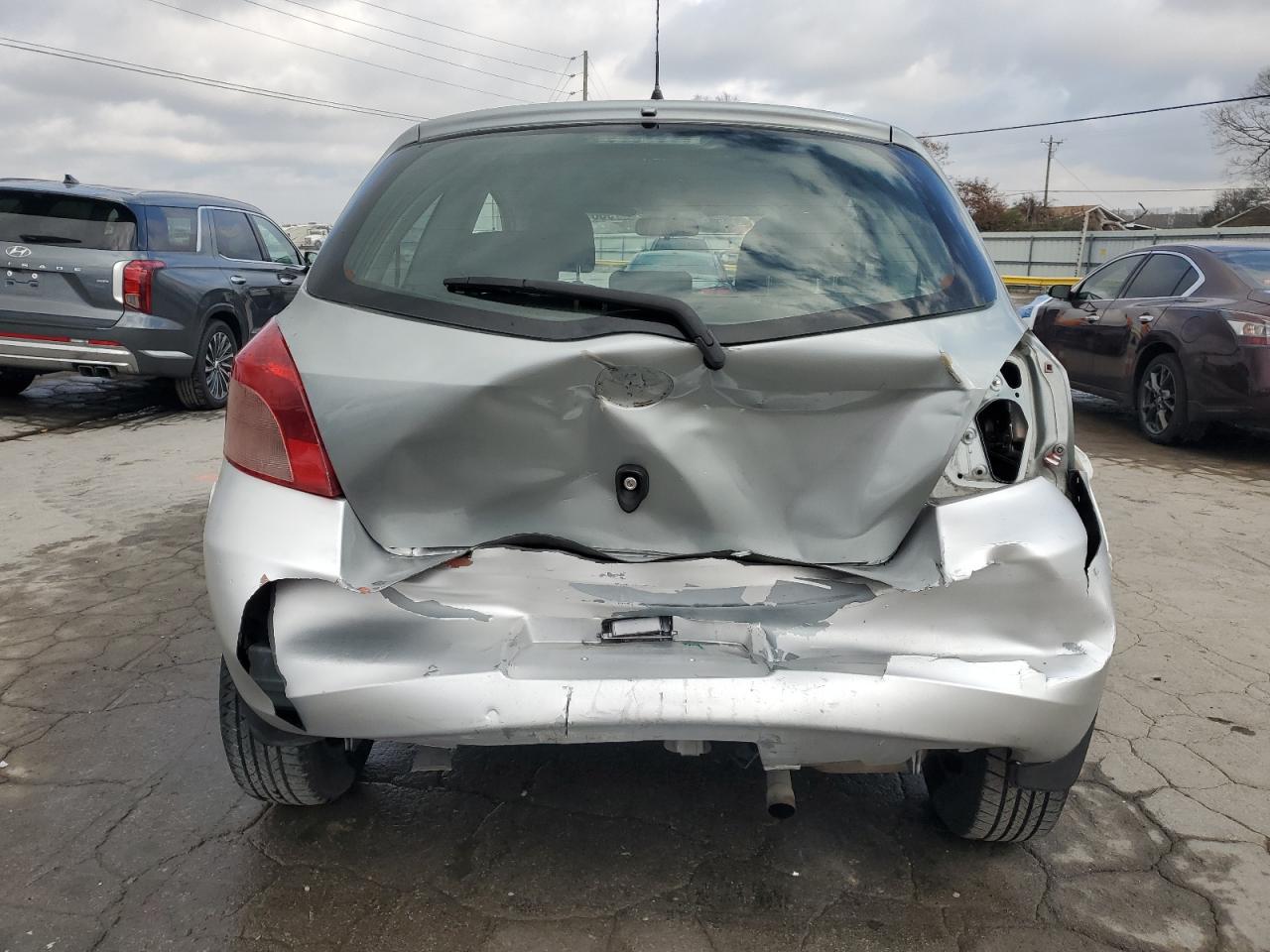 2008 Toyota Yaris VIN: JTDJT923785153447 Lot: 93616795