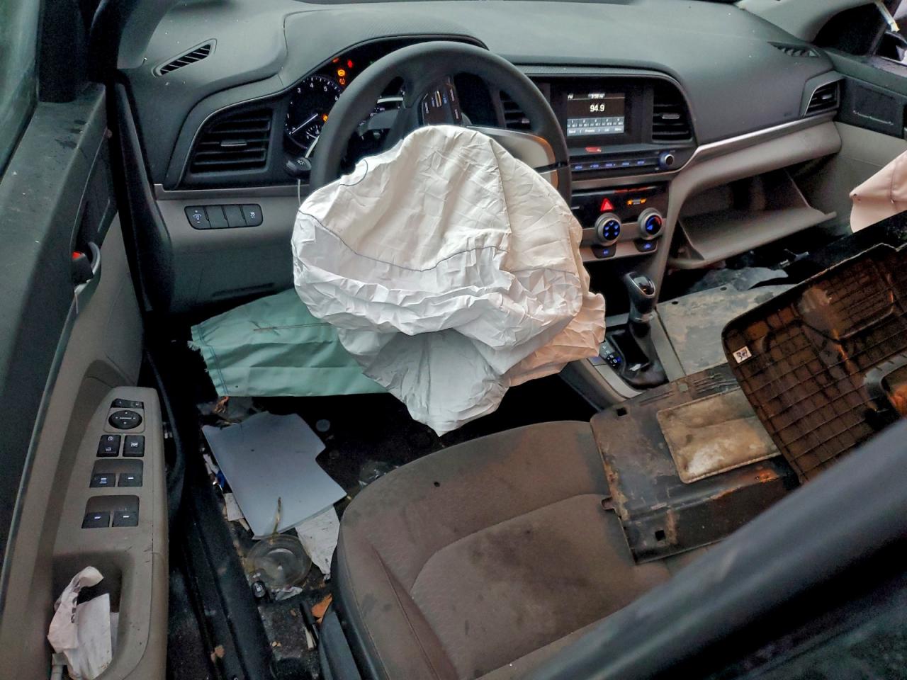 2019 Hyundai Elantra Se VIN: KMHD74LF2KU768610 Lot: 94160375