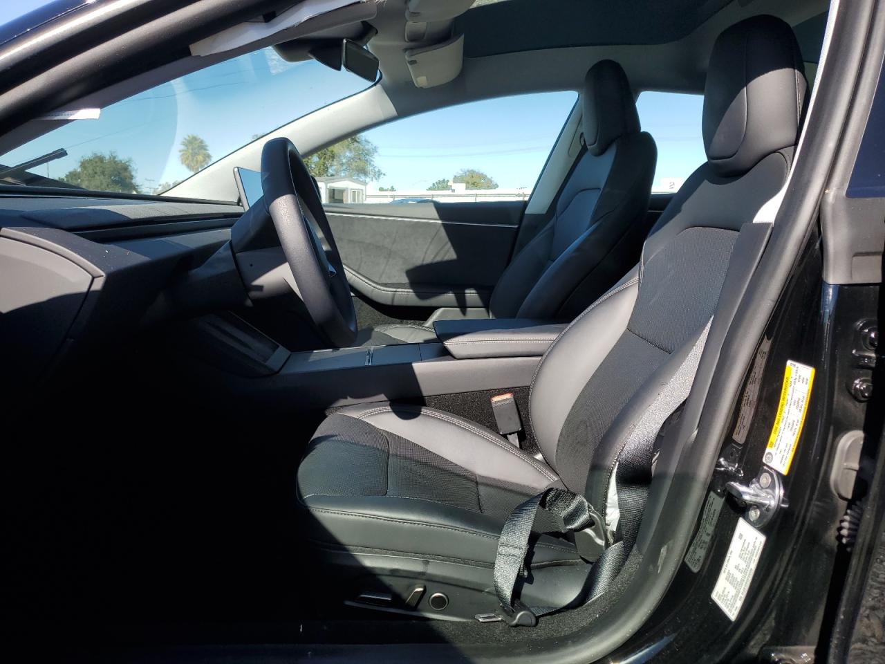 2025 Tesla Model 3 VIN: 5YJ3E1EB1SF920996 Lot: 93521785