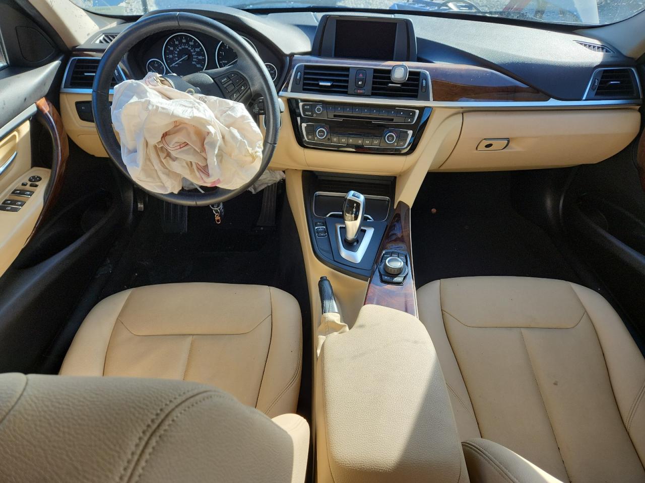 2018 BMW 320 I VIN: WBA8A9C51JAH12427 Lot: 90709745