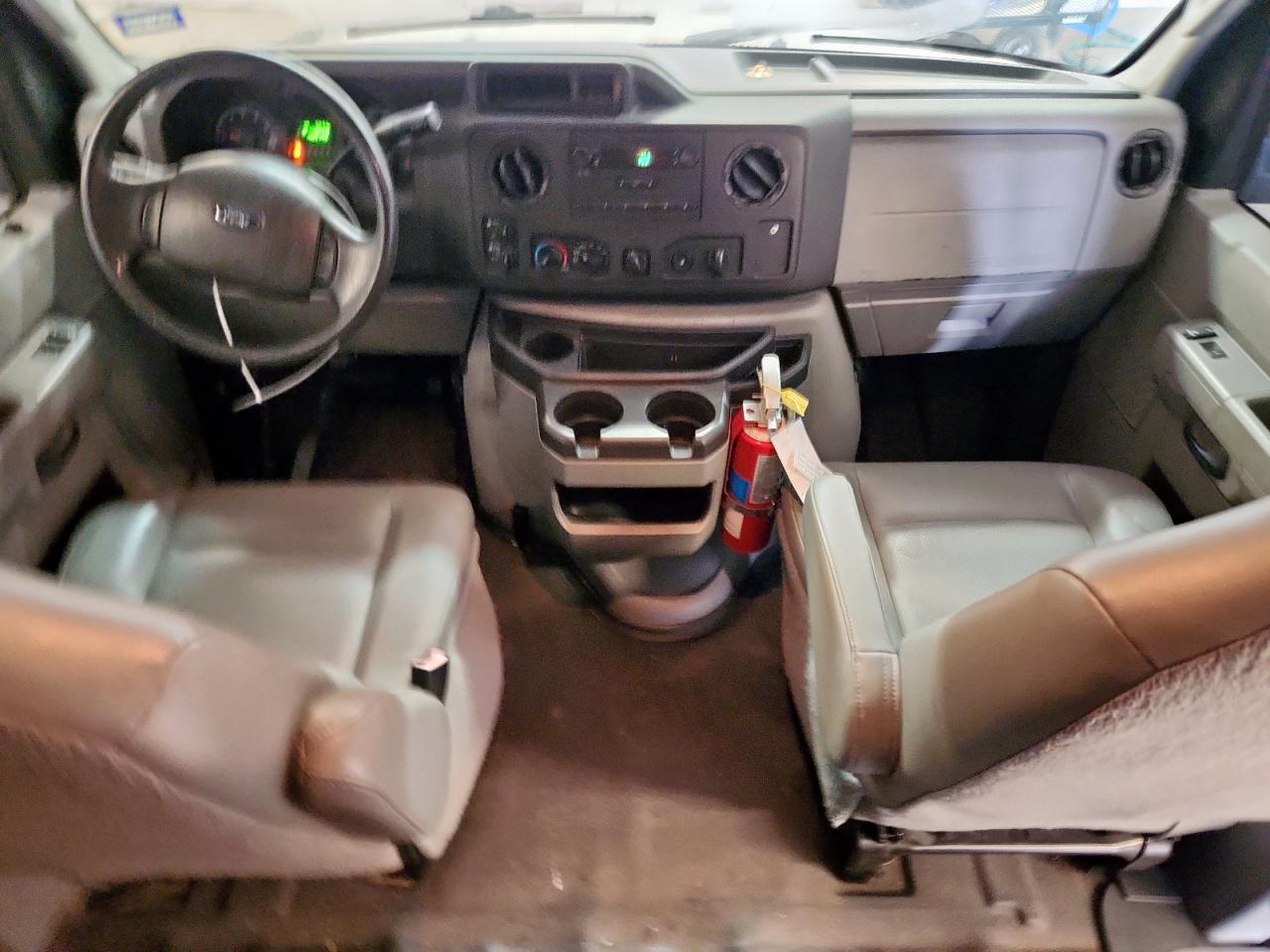 2014 Ford Econoline E350 Super Duty Wagon VIN: 1FBNE3BL9EDA39979 Lot: 92721495