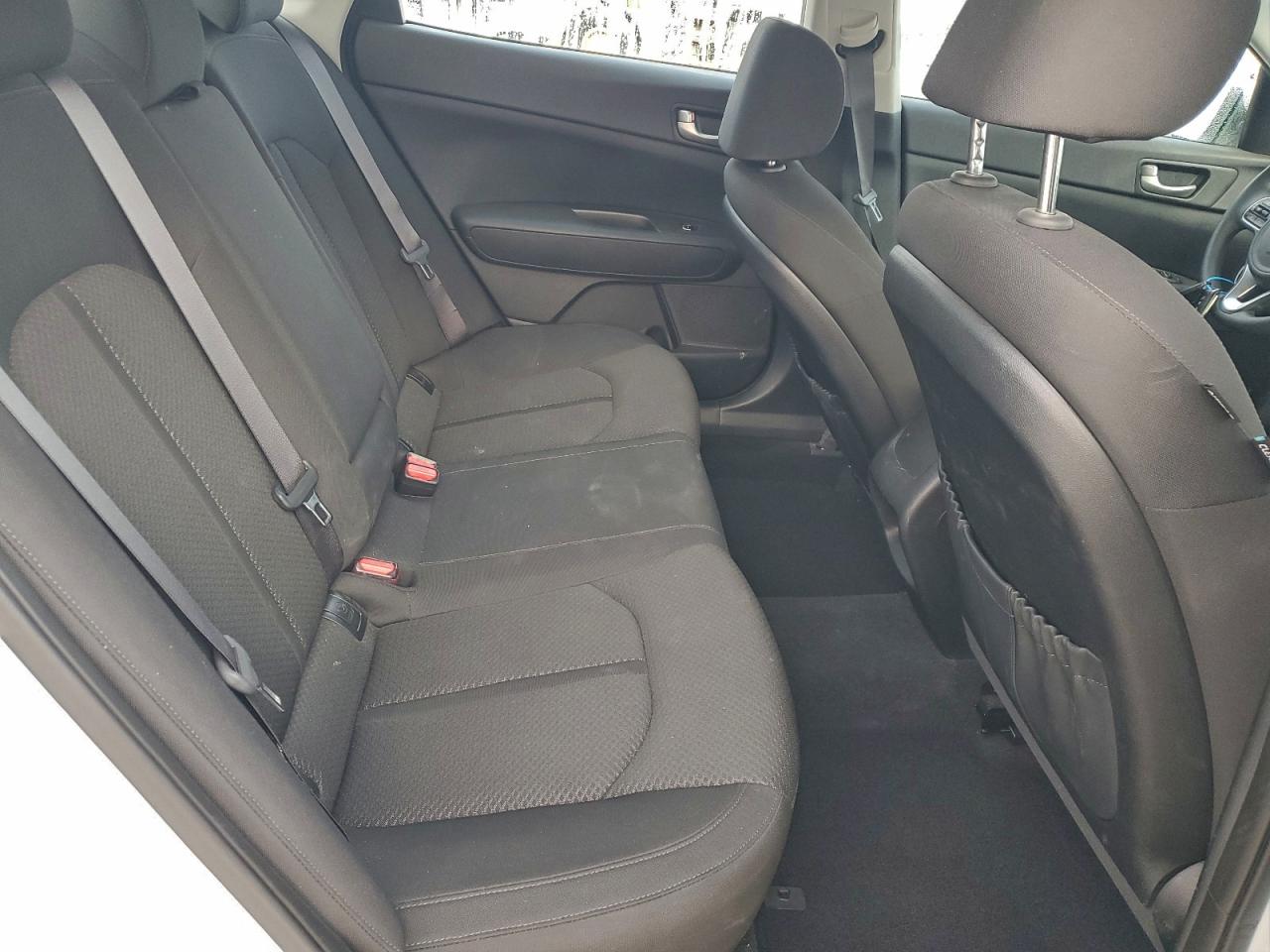 2017 Kia Optima Lx VIN: KNAGT4L33H5163577 Lot: 94324455