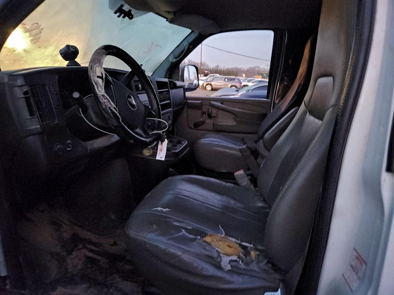 2011 Chevrolet Express G2500 VIN: 1GCWGFBA6B1142056 Lot: 94296955