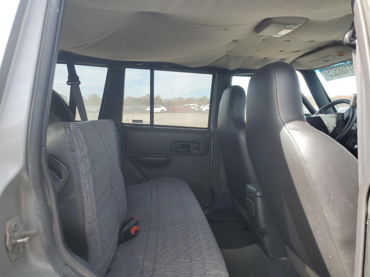 2000 Jeep Cherokee Sport VIN: 1J4FF48S4YL210157 Lot: 91168525