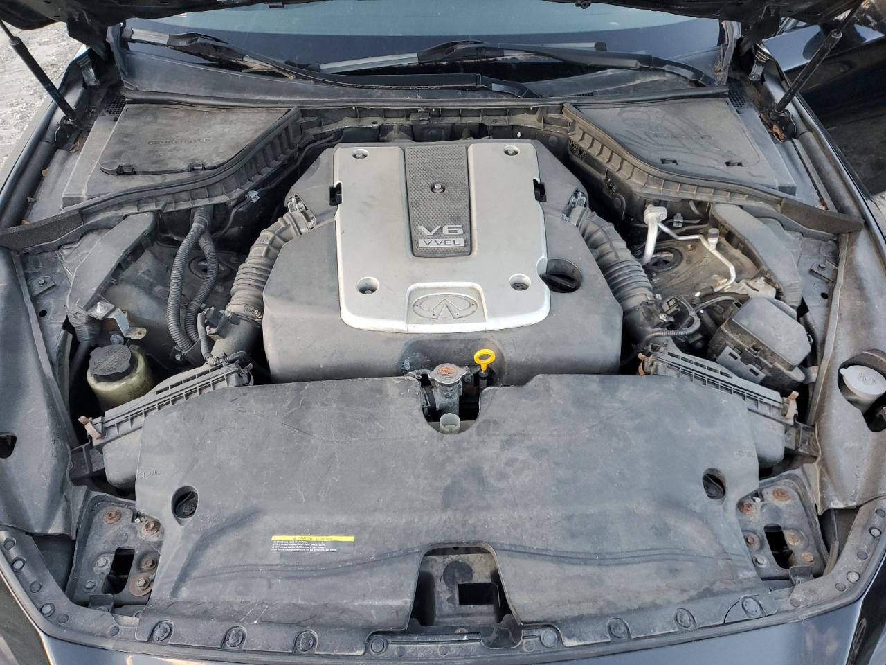 2015 Infiniti Q50 Base VIN: JN1BV7ARXFM422233 Lot: 92949855