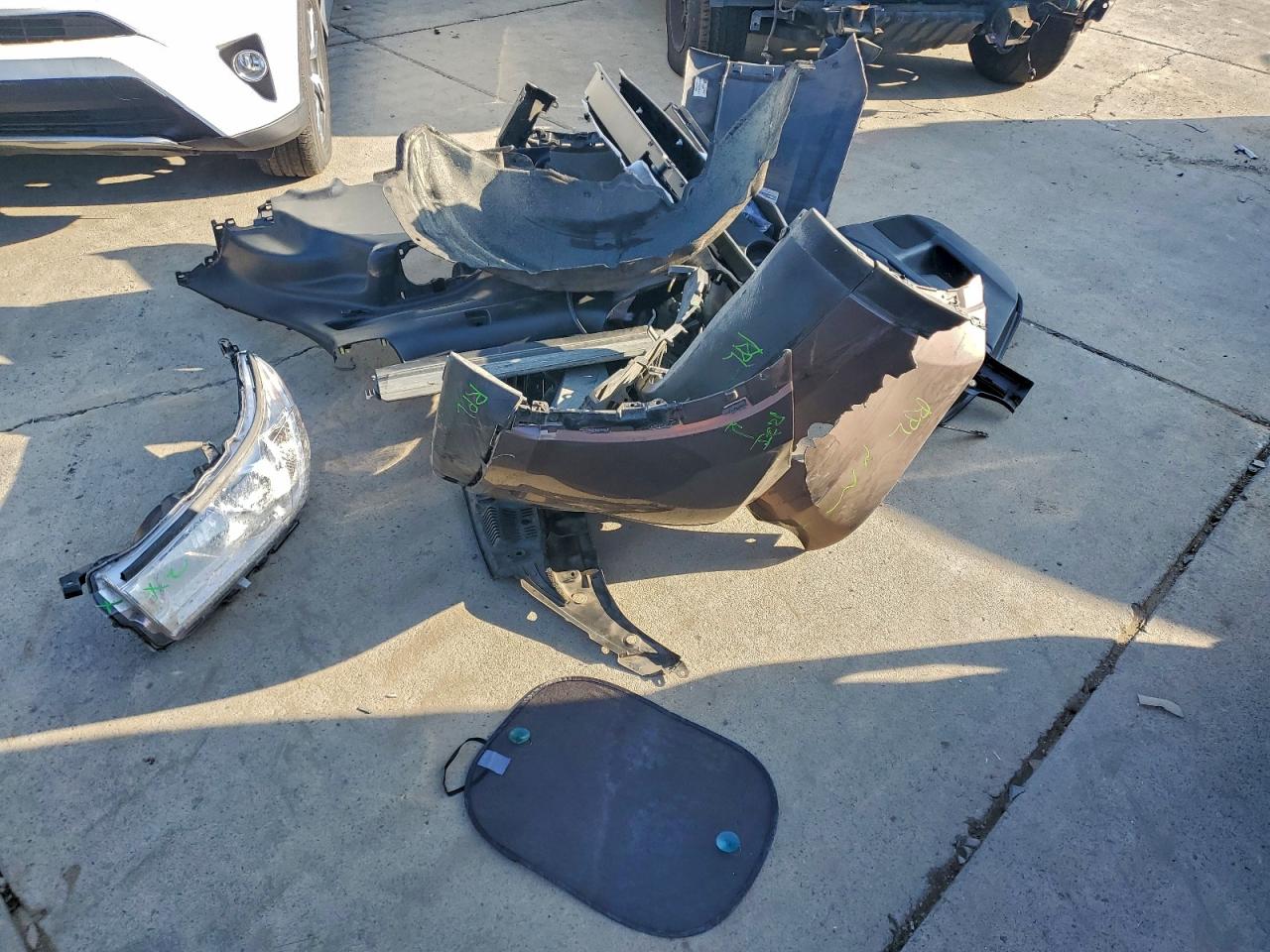 2018 Toyota Highlander Se VIN: 5TDJZRFH7JS834583 Lot: 94316145