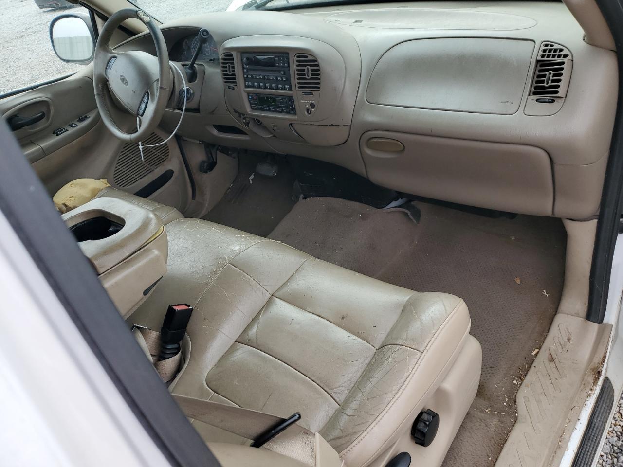 2002 Ford F150 VIN: 1FTRX17L42NB28661 Lot: 92951505