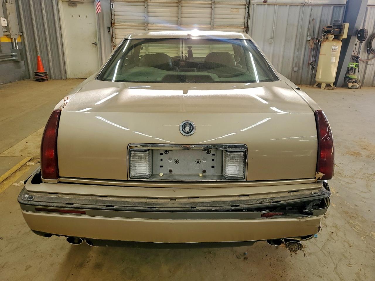 1993 Cadillac Eldorado VIN: 1G6EL12B1PU610092 Lot: 94115355