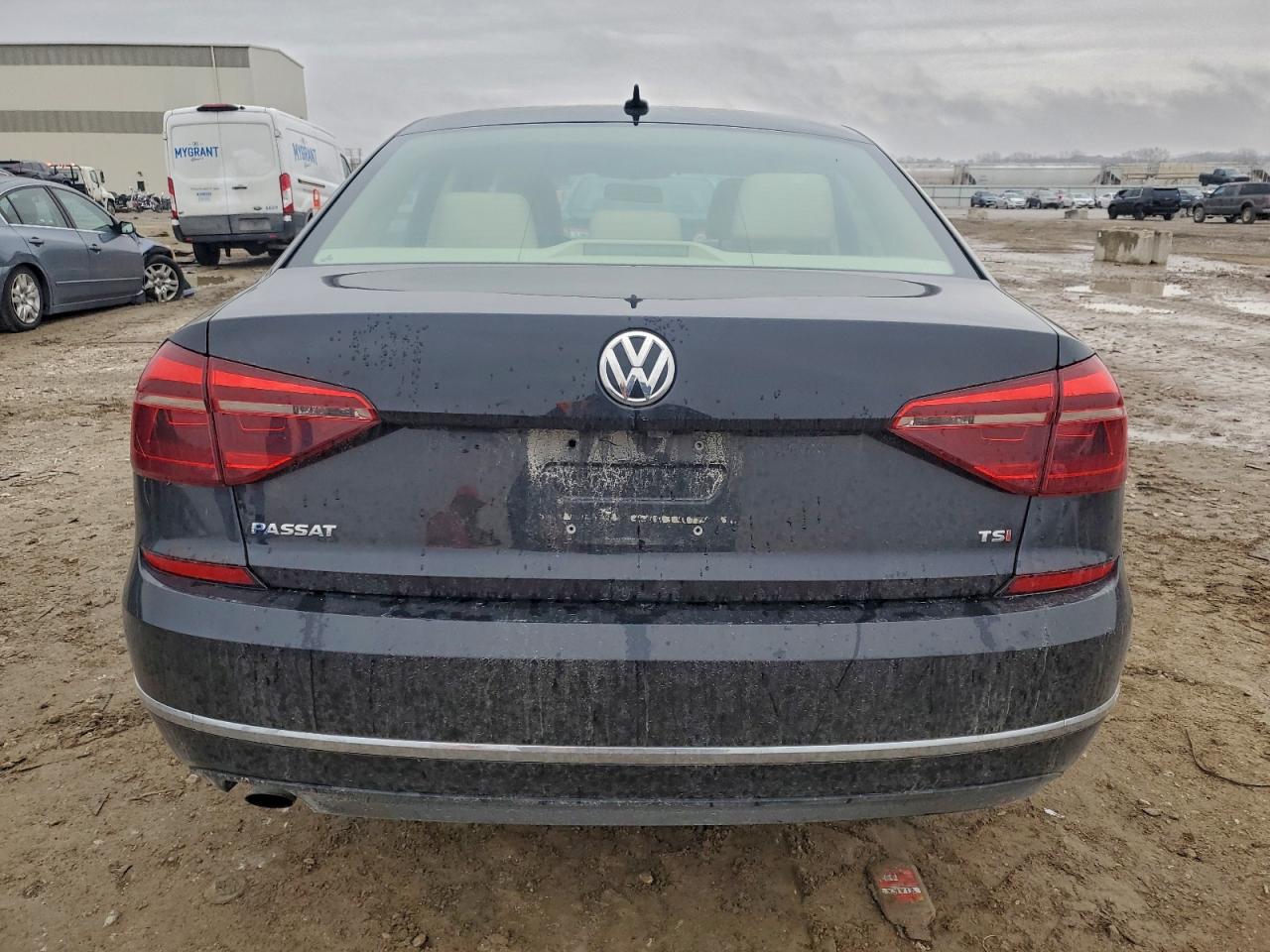 2019 Volkswagen Passat Wolfsburg VIN: 1VWLA7A33KC000553 Lot: 94149195
