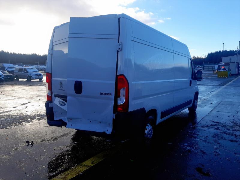 2024 PEUGEOT BOXER 2.2 BLUEHDI H2 PROFESSIONAL PREMIUM+ VAN 140PS