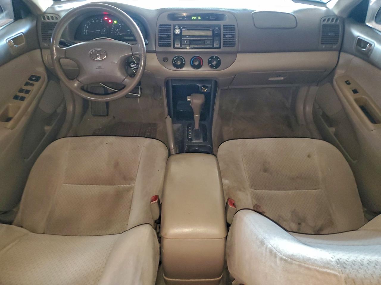 2004 Toyota Camry Le VIN: 4T1BE32K44U265993 Lot: 93788155