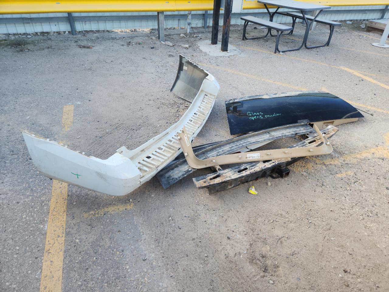 2010 Chevrolet Tahoe K1500 Lt VIN: 1GNUKBE09AR263270 Lot: 91660475