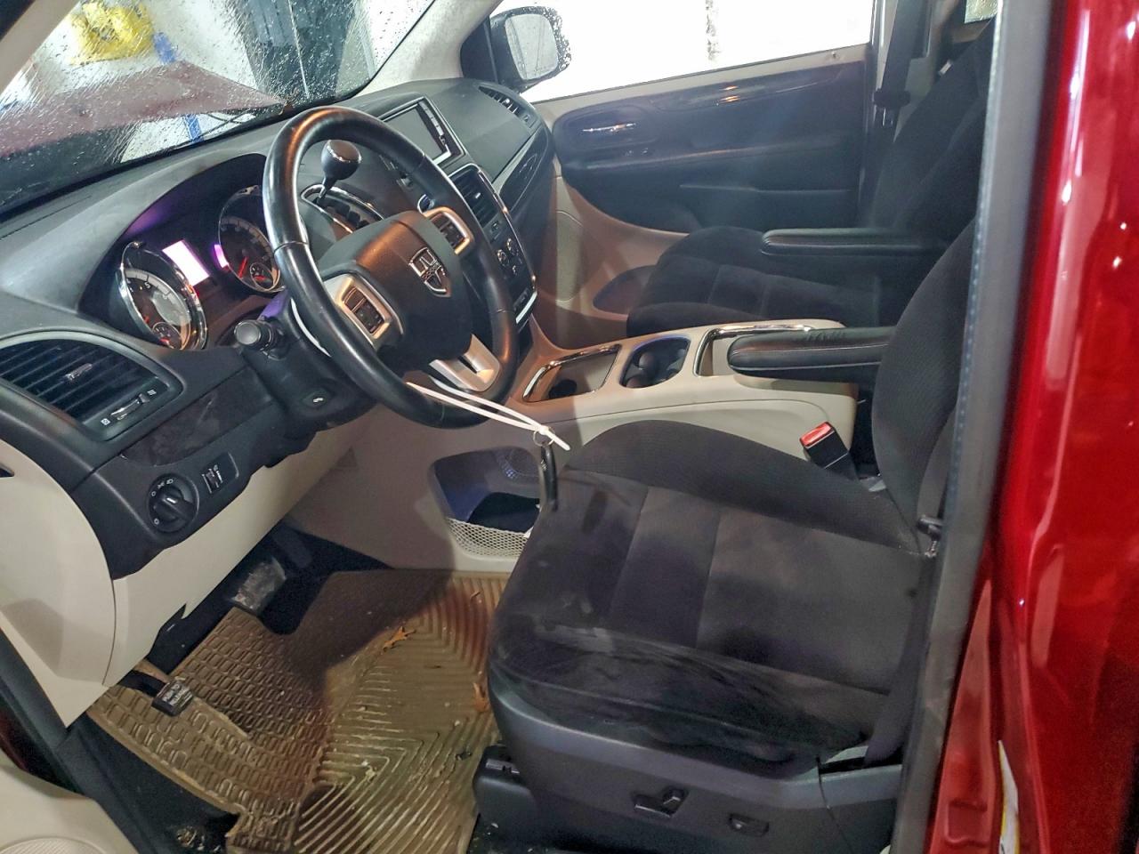 2014 Dodge Grand Caravan Sxt VIN: 2C4RDGCG0ER469888 Lot: 94155965