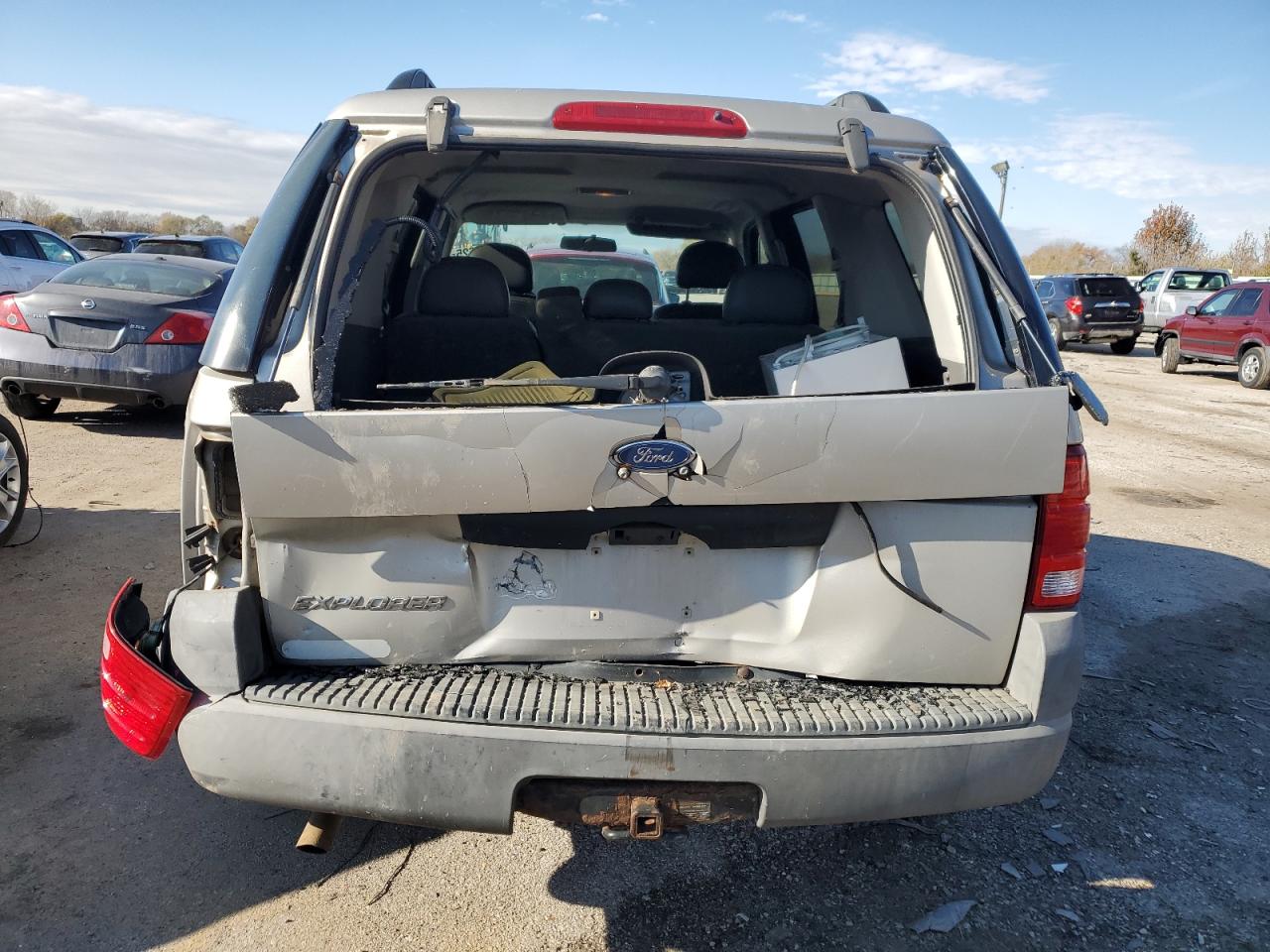 2004 Ford Explorer Xls VIN: 1FMZU62K74ZA67351 Lot: 92466625