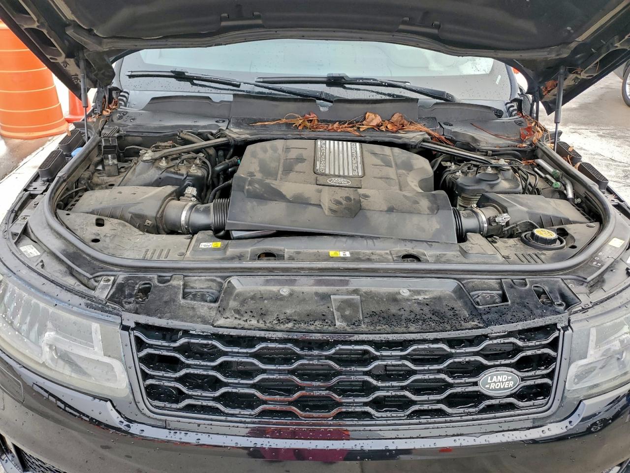 2018 Land Rover Range Rover Sport Supercharged Dynamic VIN: SALWR2RE0JA197167 Lot: 93735695