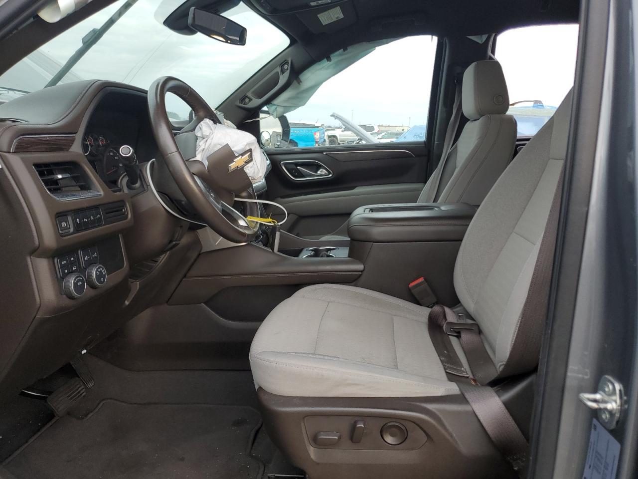 2021 Chevrolet Suburban K1500 Ls VIN: 1GNSKBKD0MR374910 Lot: 93217915