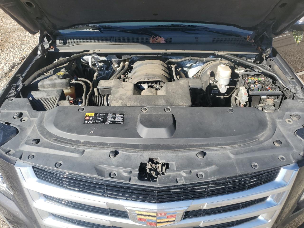 2015 Cadillac Escalade Luxury VIN: 1GYS4MKJ0FR710928 Lot: 91768465