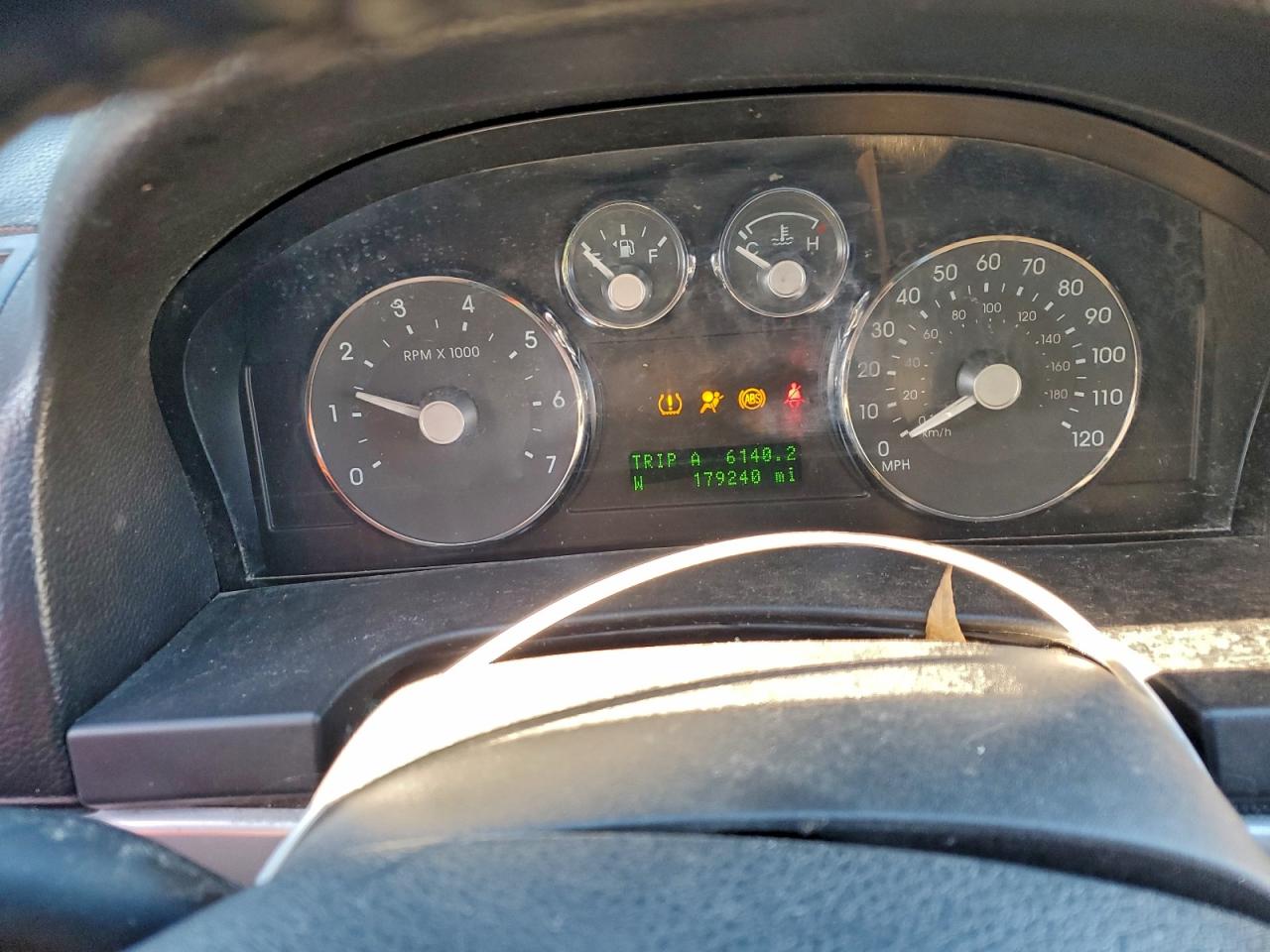 2008 Mercury Uk VIN: 3MEHM08V49R614166 Lot: 92899465