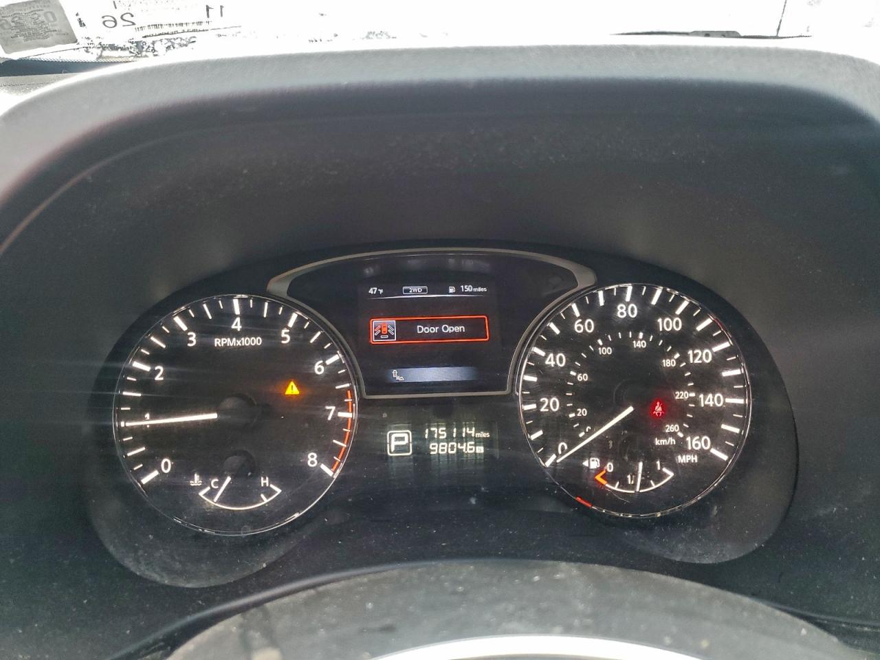 2015 Nissan Pathfinder S VIN: 5N1AR2MM3FC689831 Lot: 94051955