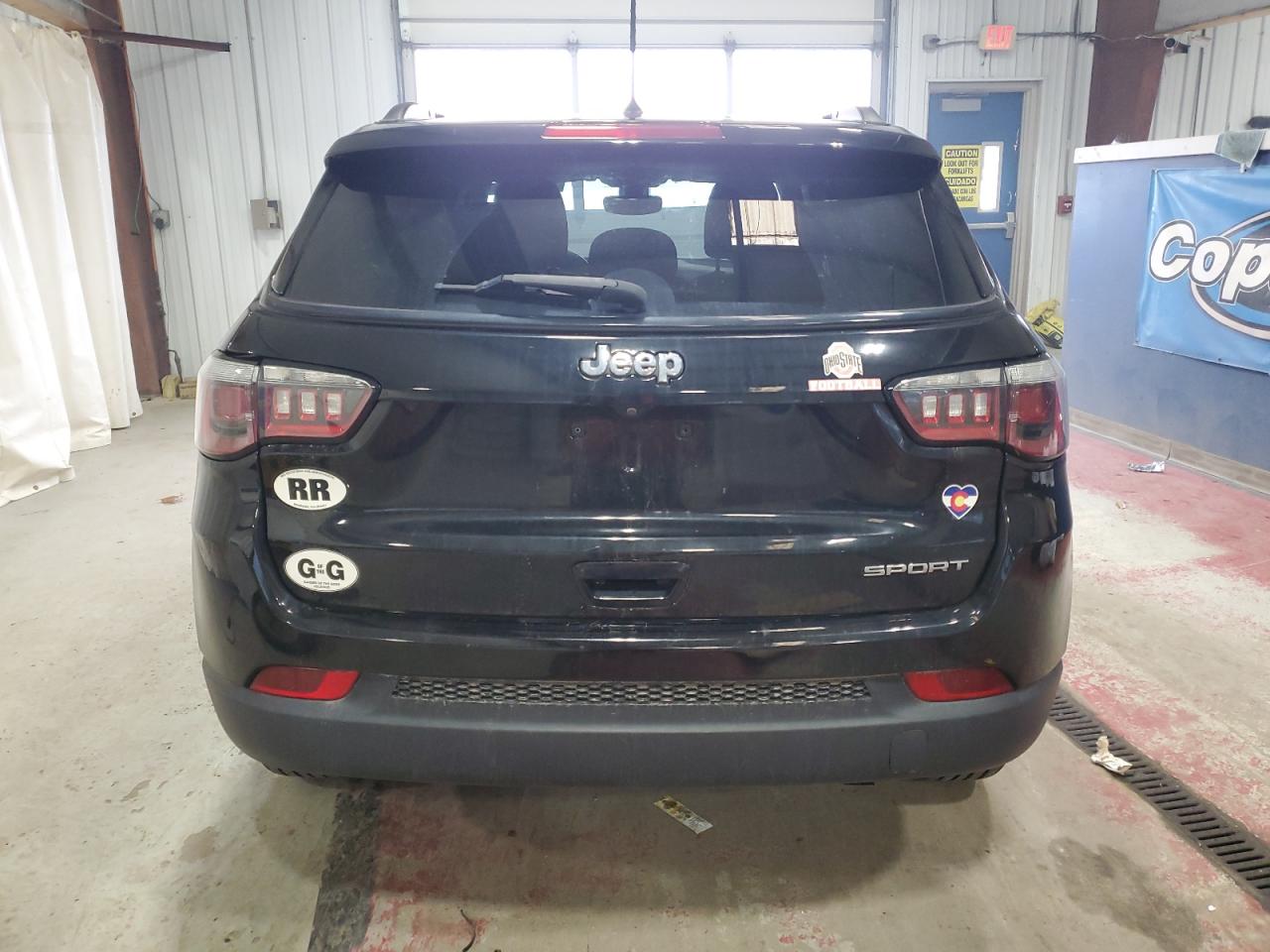 2018 Jeep Compass Sport VIN: 3C4NJCAB2JT463881 Lot: 91565255