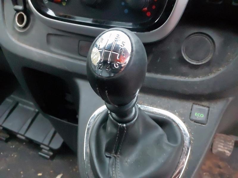 2017 RENAULT TRAFIC SL27 DCI 120 SPORT NAV VAN