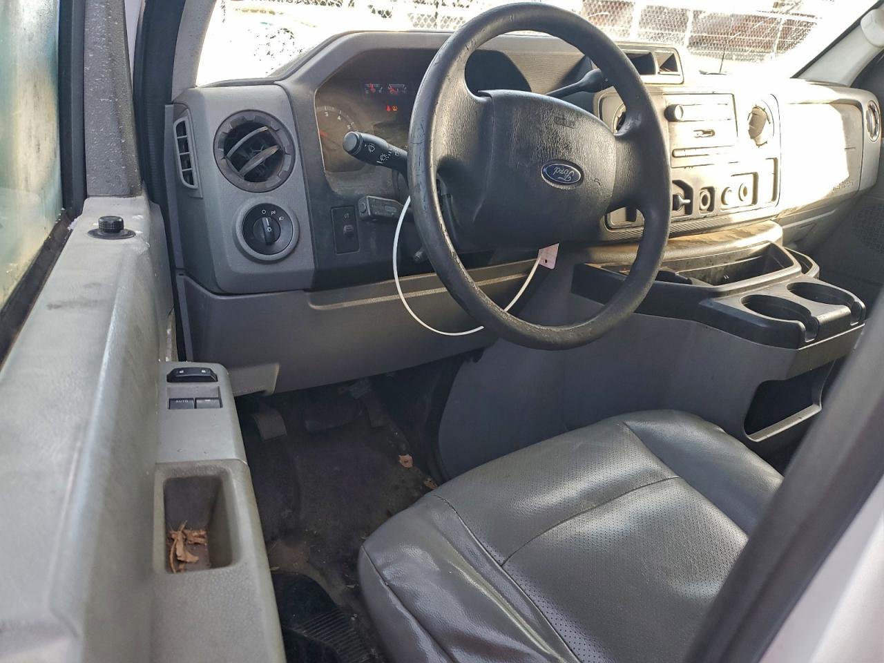 2013 Ford Econoline E150 Van VIN: 1FTNE1EW2DDA15091 Lot: 94054855