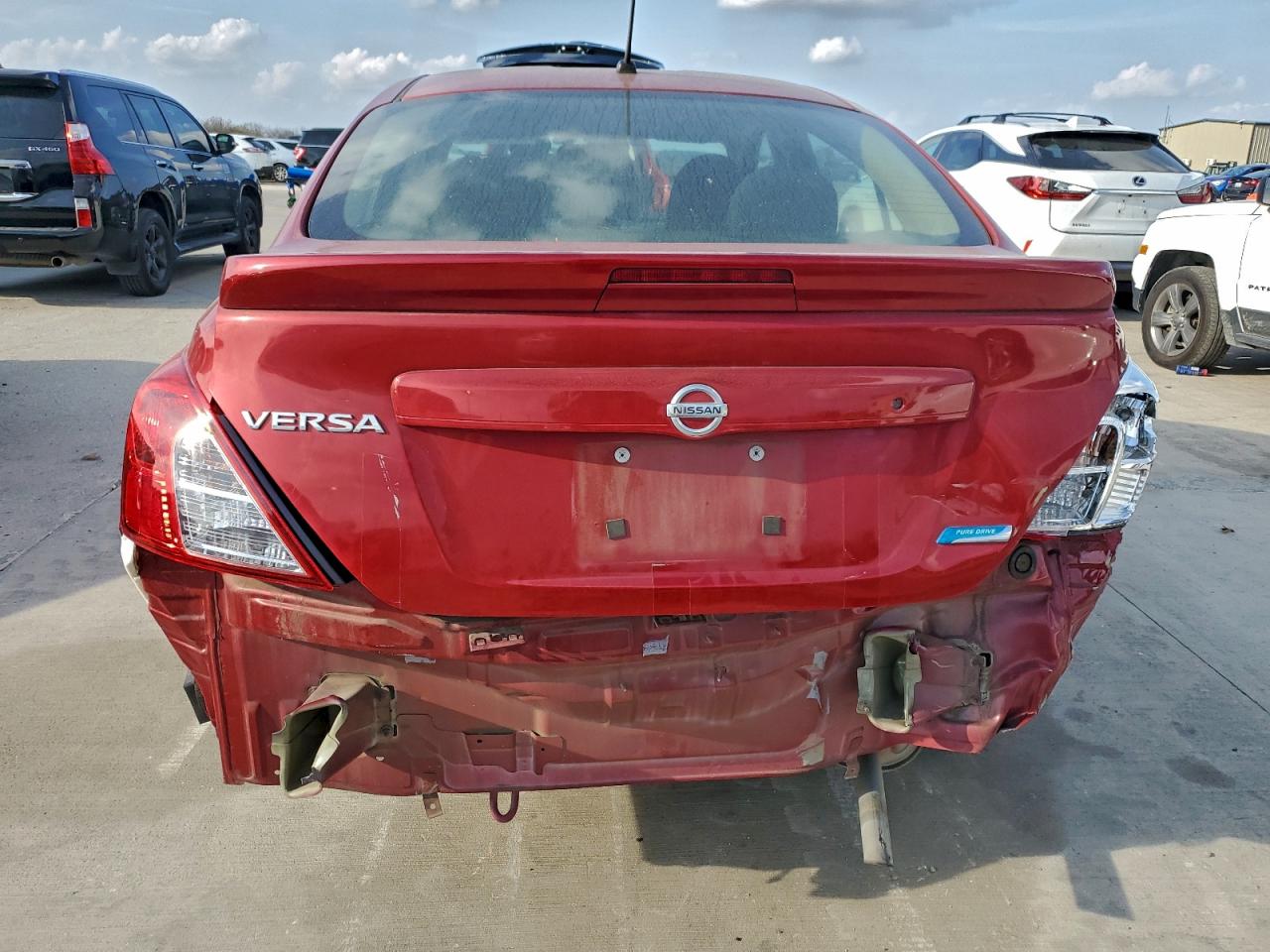 2015 Nissan Versa S VIN: 3N1CN7AP3FL950418 Lot: 93401245