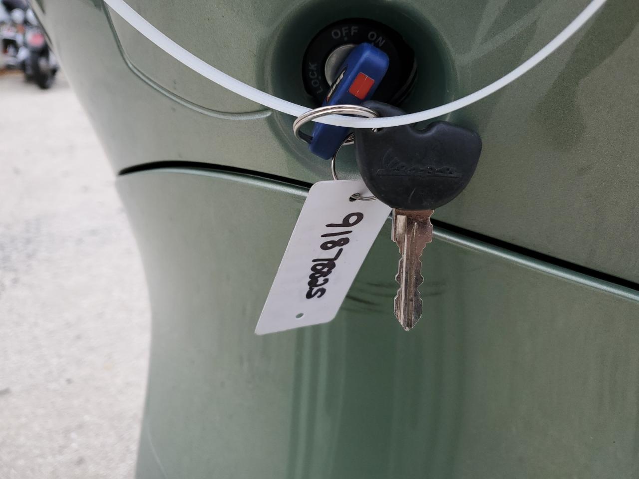 2009 Vespa Lx 150 VIN: ZAPM448FX95501854 Lot: 91878825