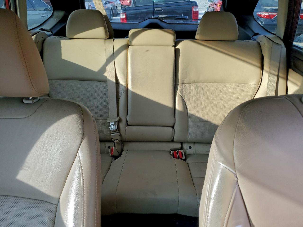 2015 Subaru Outback 2.5I Limited VIN: 4S4BSBNC2F3281464 Lot: 94322655