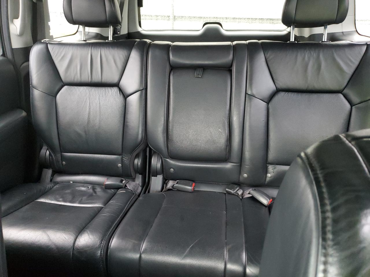 2011 Honda Pilot Touring VIN: 5FNYF4H93BB086064 Lot: 91698375