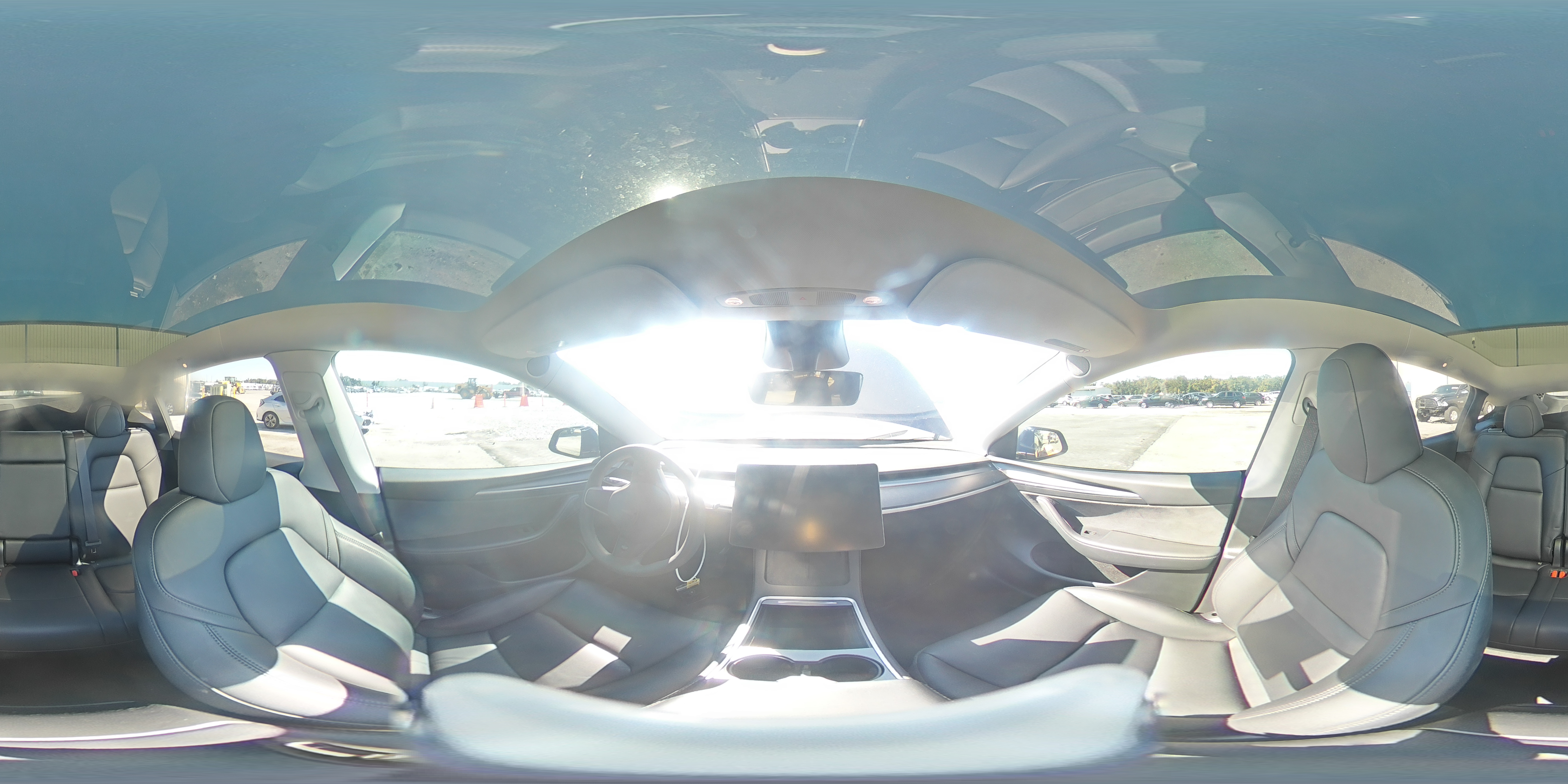 2024 Tesla Model Y VIN: 7SAYGDED4RF169134 Lot: 90823065