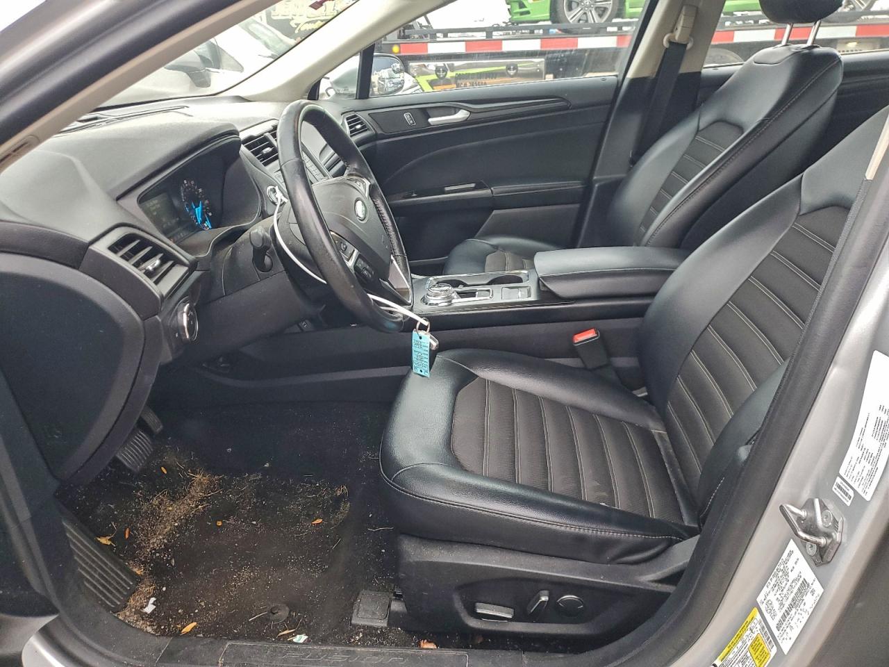 2018 Ford Fusion Se VIN: 3FA6P0H70JR105300 Lot: 93354625