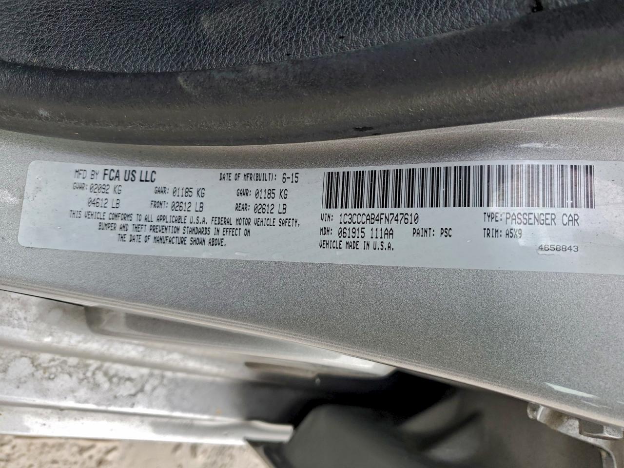 2015 Chrysler 200 Limited VIN: 1C3CCCAB4FN747610 Lot: 94294585