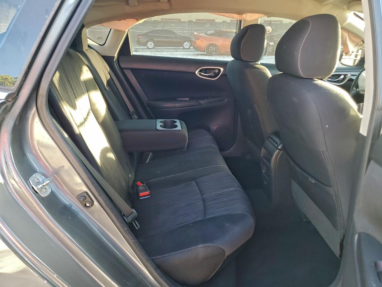 2018 Nissan Sentra S VIN: 3N1AB7AP3JL621663 Lot: 94067915