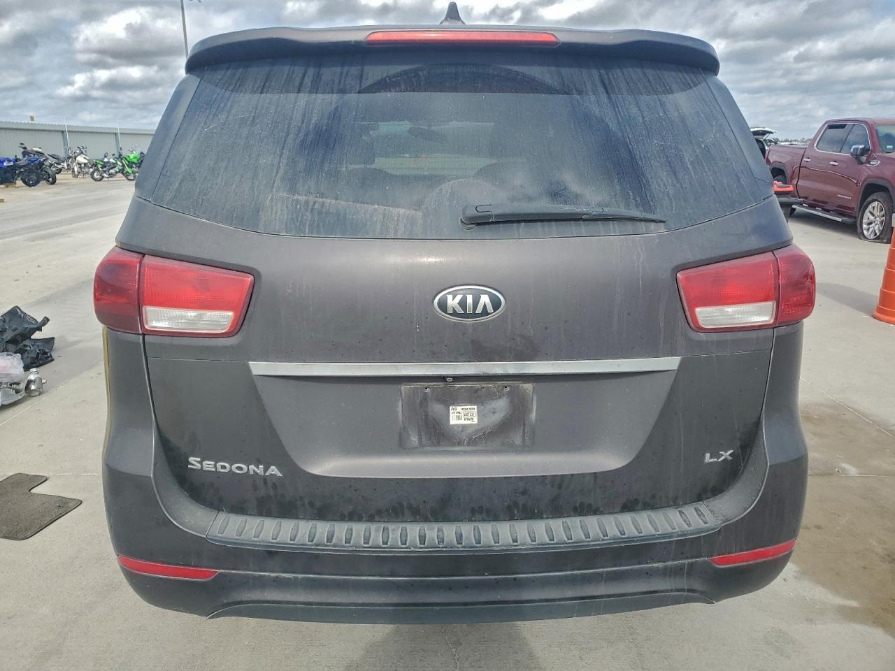 2015 Kia Sedona Lx VIN: KNDMB5C13F6040818 Lot: 92722545