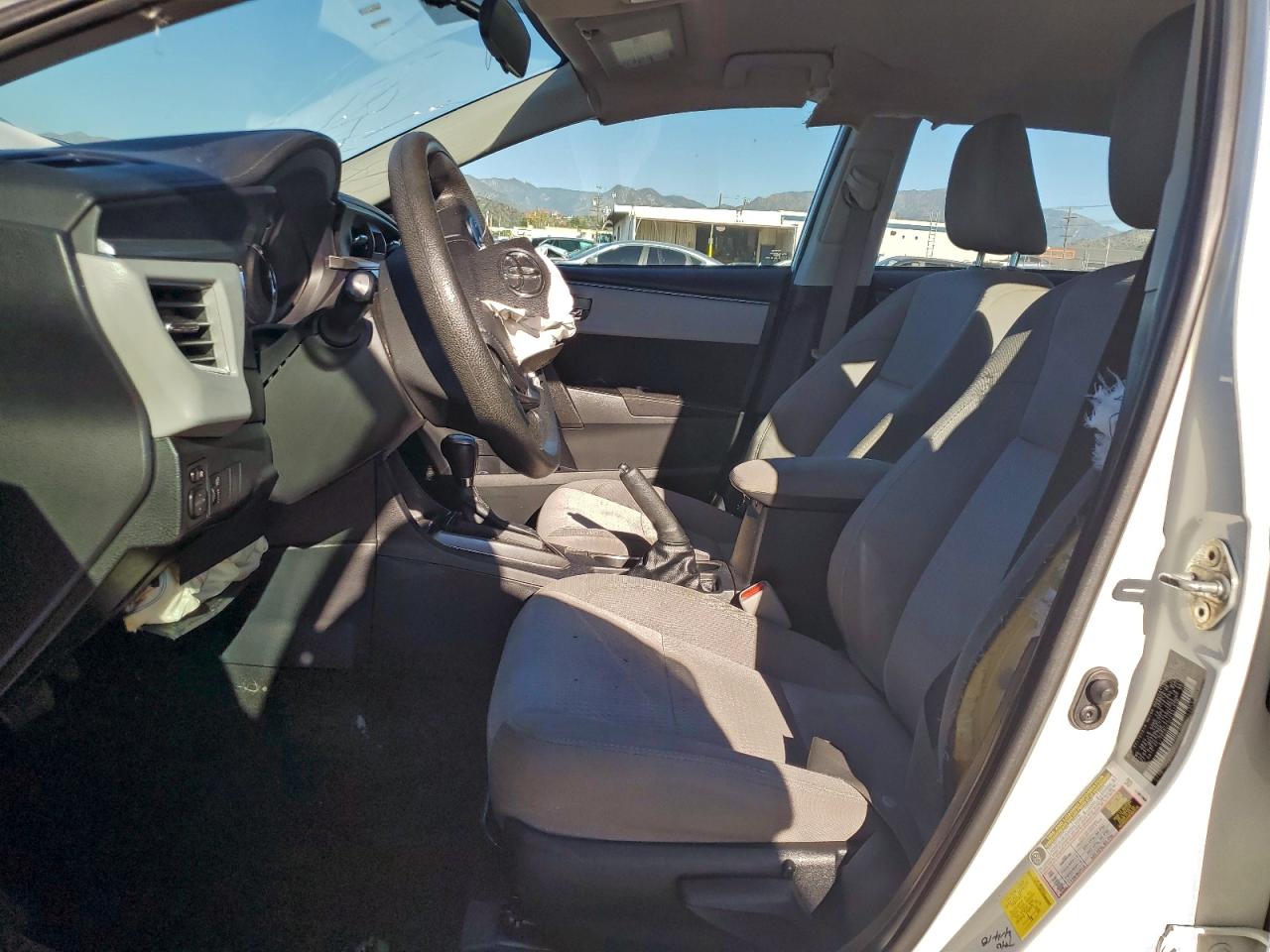 2015 Toyota Corolla L VIN: 2T1BURHE0FC407526 Lot: 94803155