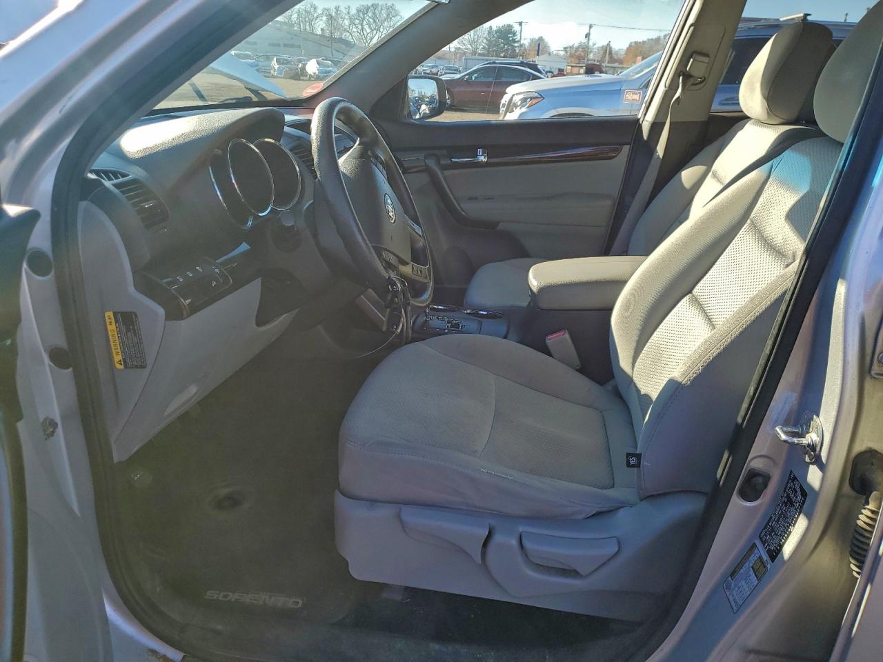 2012 Kia Sorento Base VIN: 5XYKT3A13CG286286 Lot: 94381515