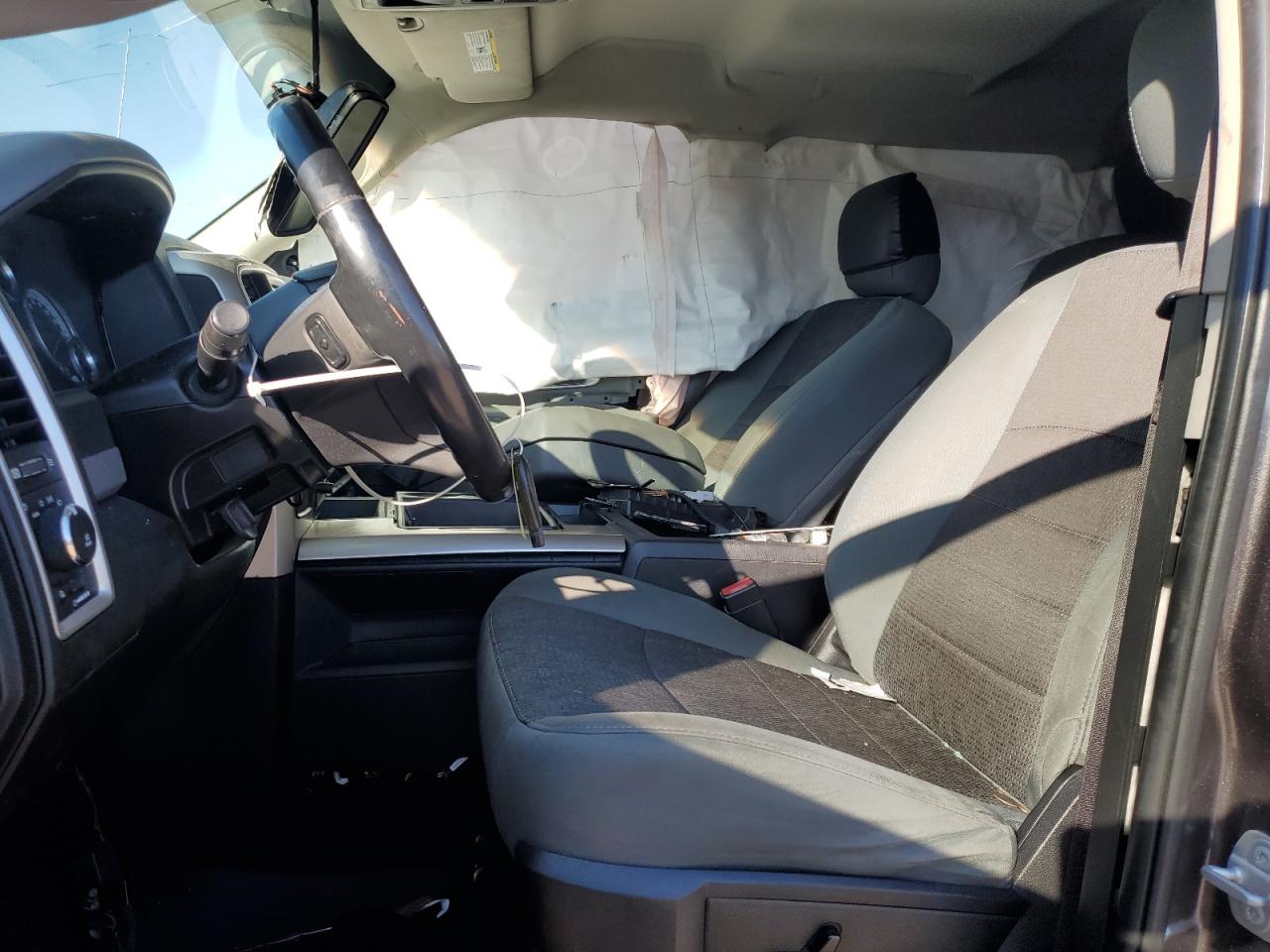 2015 Ram 1500 Slt VIN: 1C6RR6LT1FS630913 Lot: 91657365