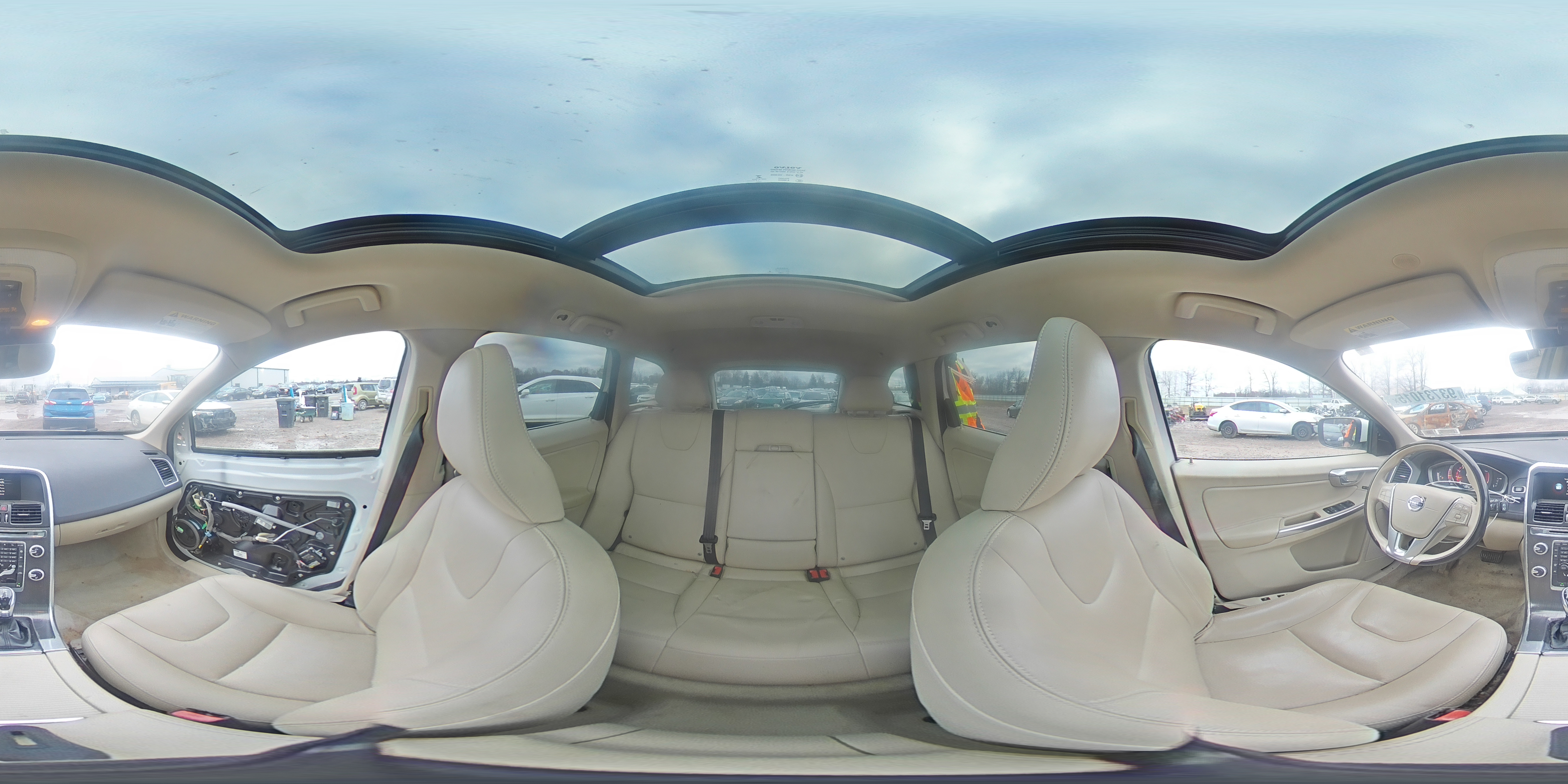 2016 Volvo Xc60 T5 Premier VIN: YV4612RK7G2852736 Lot: 93731015