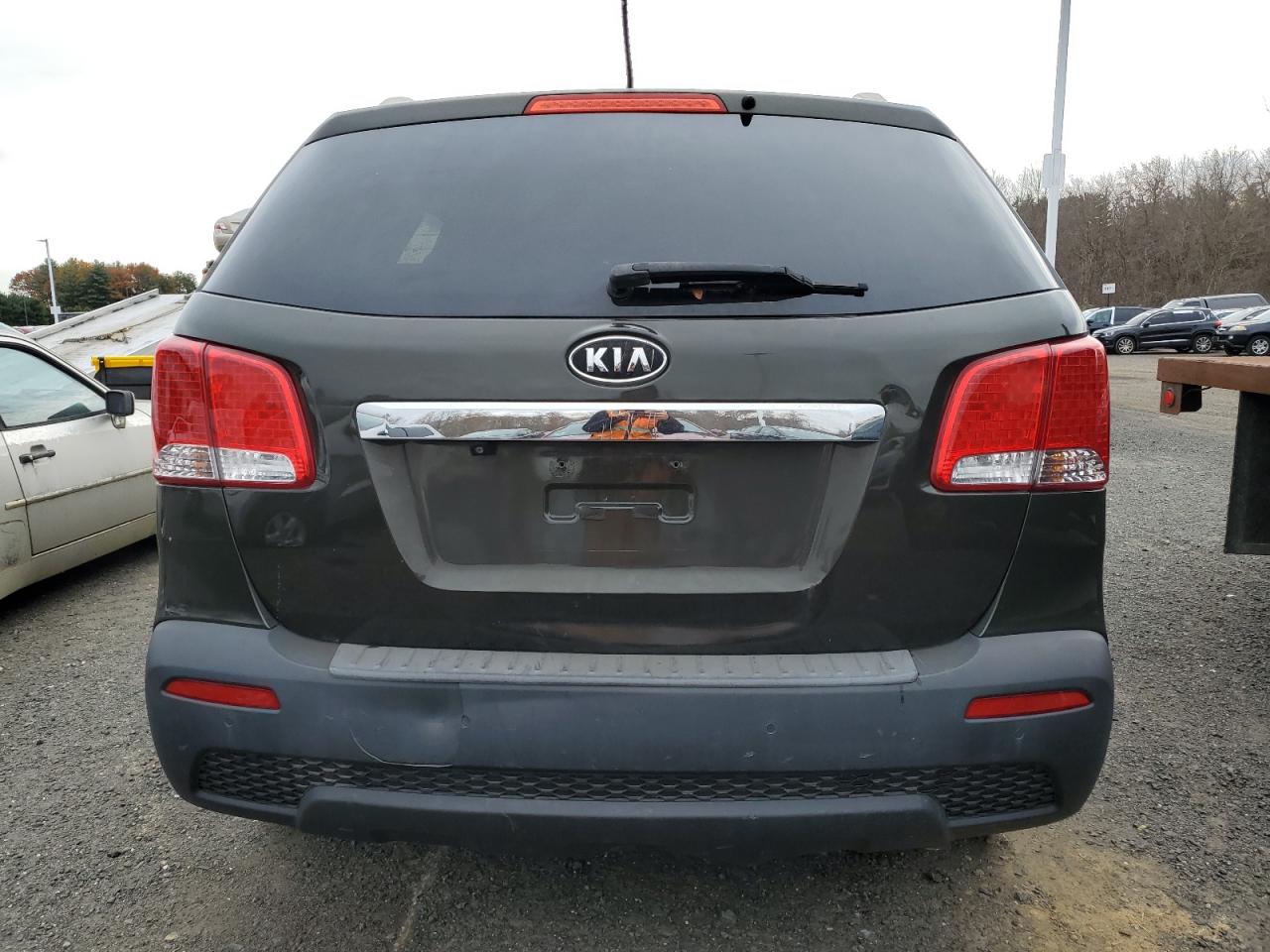 2013 Kia Sorento Lx VIN: 5XYKTDA68DG318426 Lot: 91254485